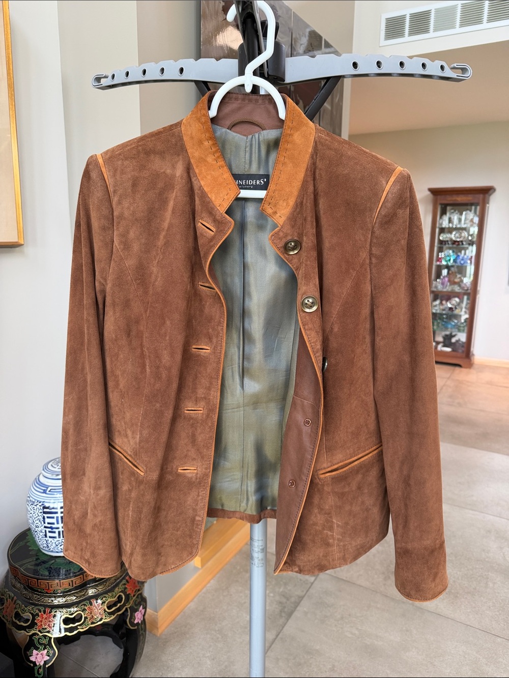 Schneiders Salzburg Trachten-style Brown 100% Goat Skin Suede Women's Jacket sz8